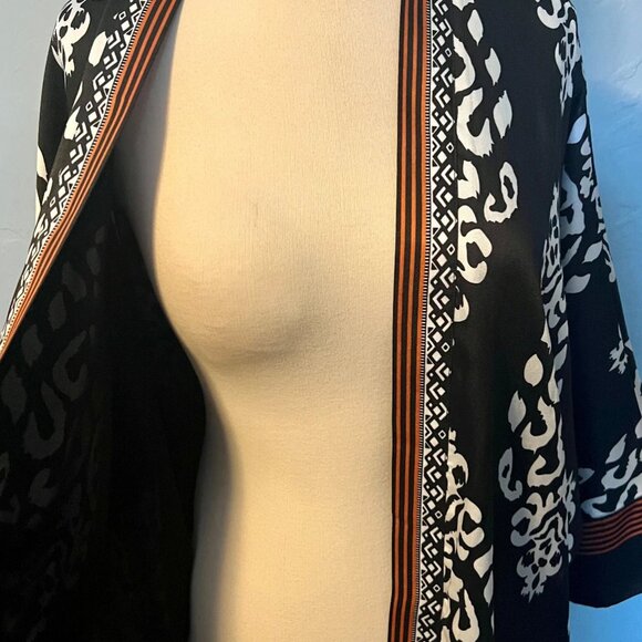 NWOT Chico's Bold Motif Printed Chiffon Kimono Boho Chic Artsy Duster L/XL - Picture 4 of 15